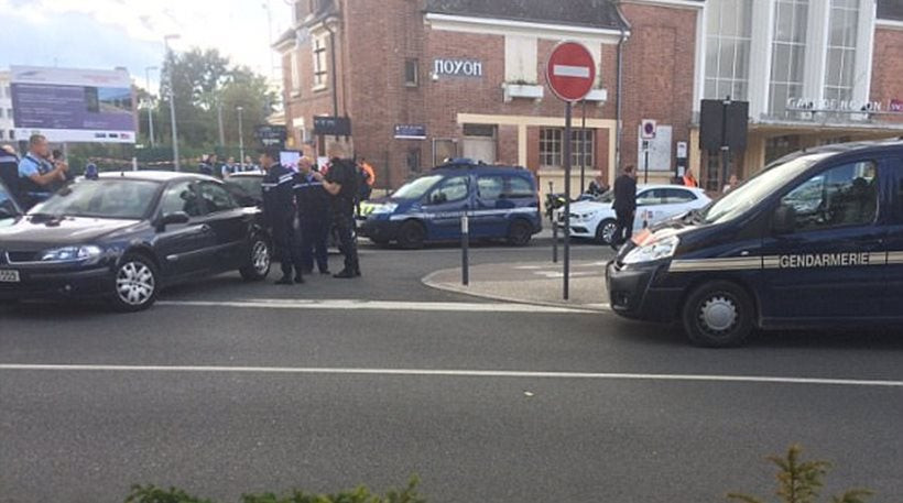 Γαλλία:  Άνδρας ξεκλήρισε την οικογένεια του με αυτόματο όπλο και μετά αυτοκτόνησε (εικόνες)